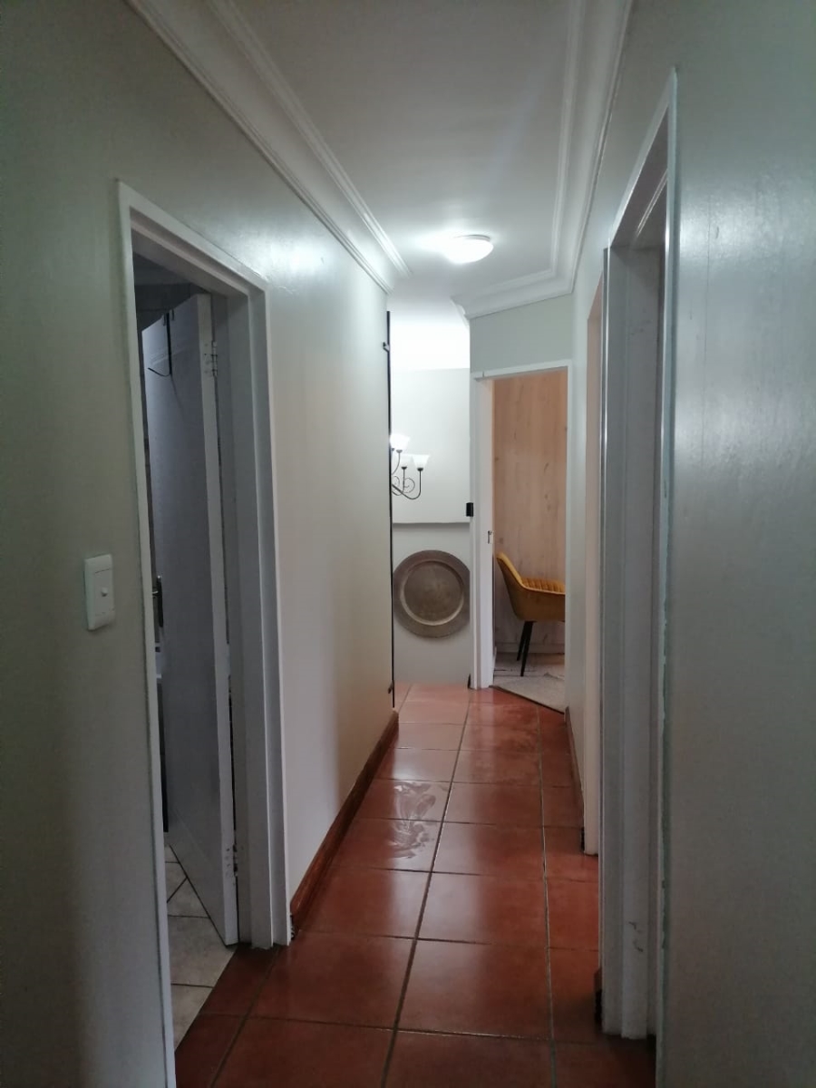 4 Bedroom Property for Sale in Rome Glen Western Cape